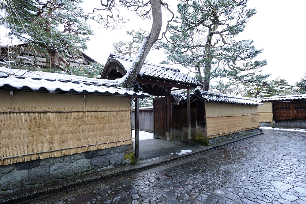 Kanazawa_samurai_house.jpg